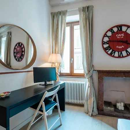 Apartment Art Street Studio *